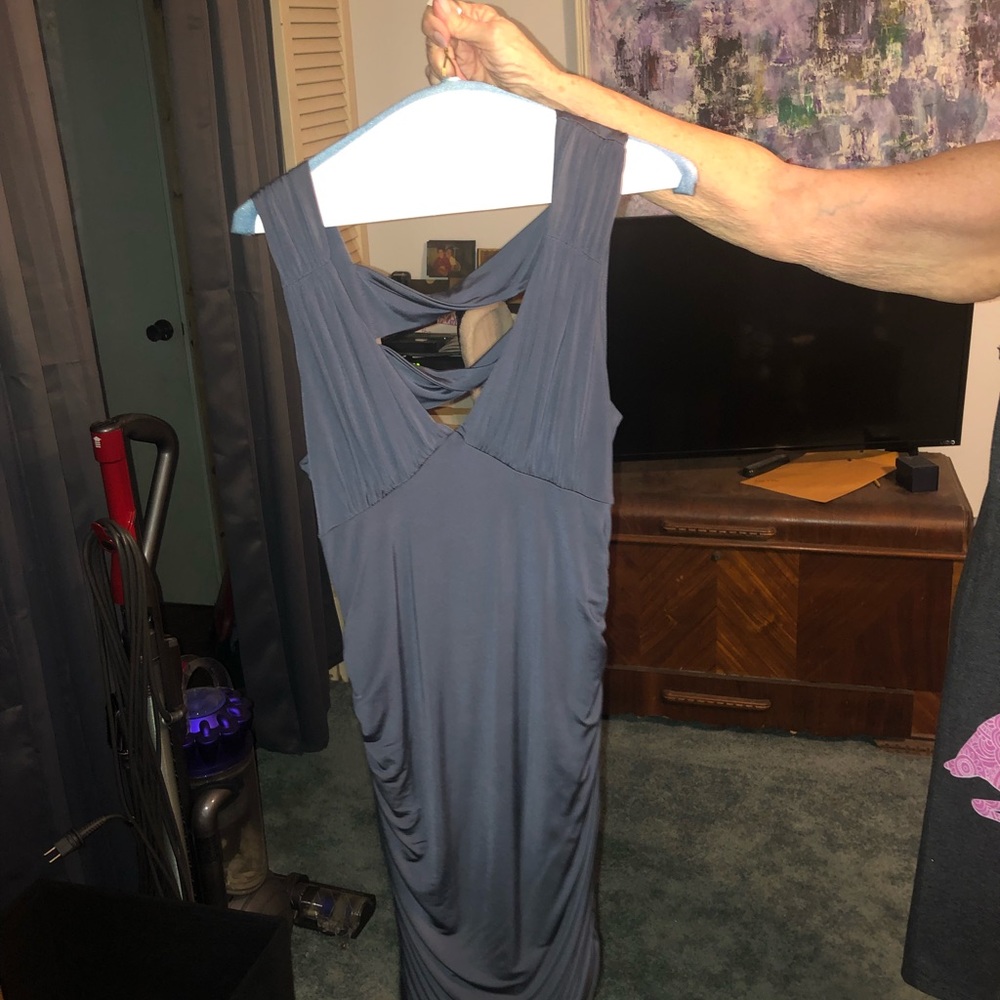 Dress - Picture 1 of 2